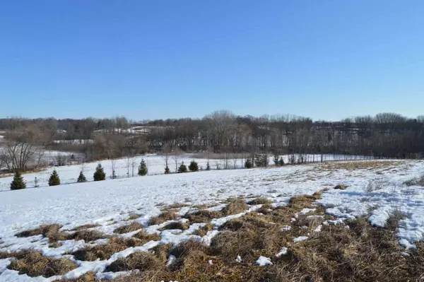 29 AC Pigeon Lake Rd, Valders, WI 54245