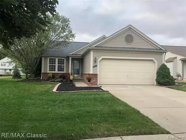 1609 SAVANNA DR, Pontiac, MI 48340