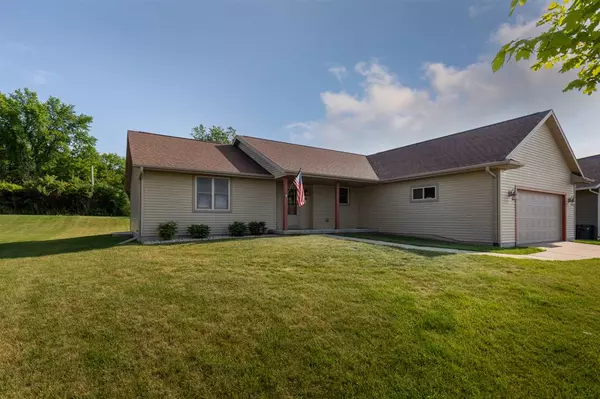 Evansville, WI 53536,716 Orchard View Dr