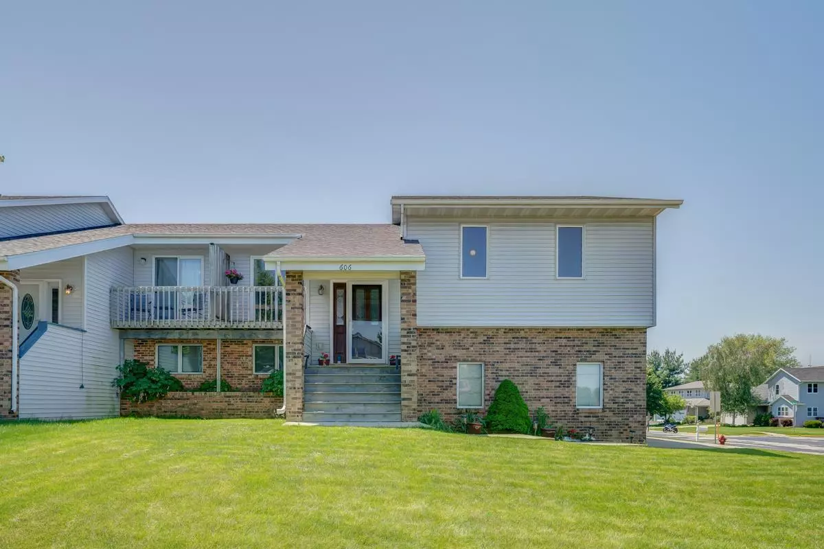 Deforest, WI 53532,606 Eagle Nest Ln