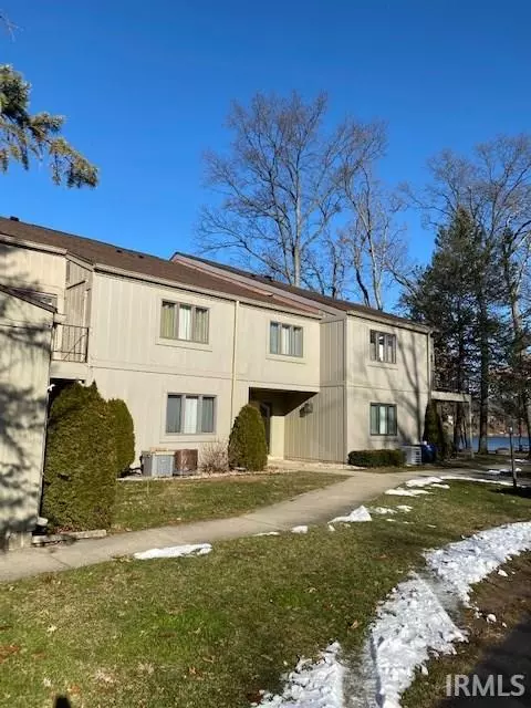 610 E Vistula Terrace #31, Mishawaka, IN 46544