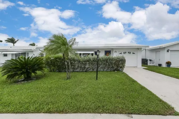 1723 SW 18th ST, Boynton Beach, FL 33426