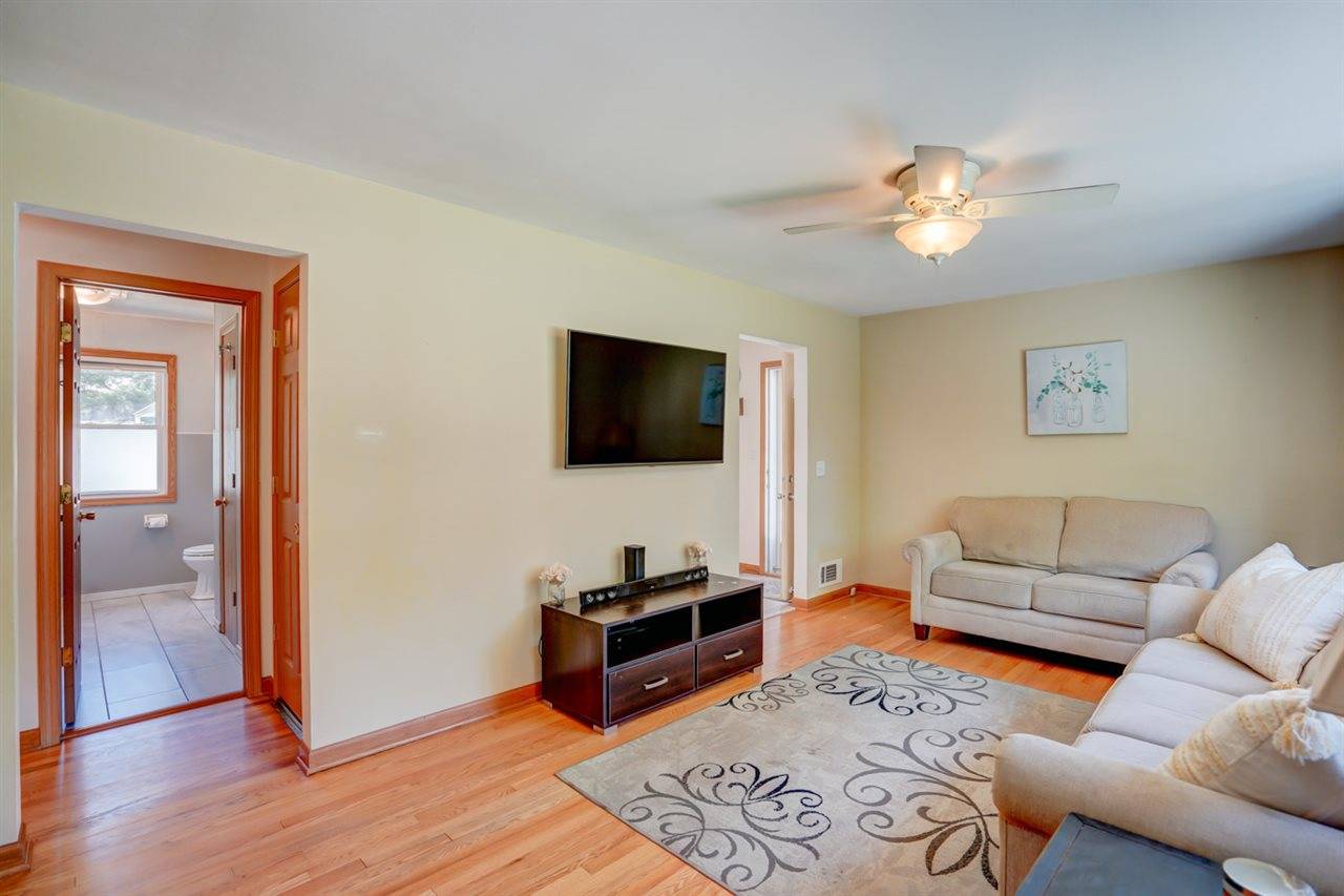 Monona, WI 53716,4713 Roigan Terr