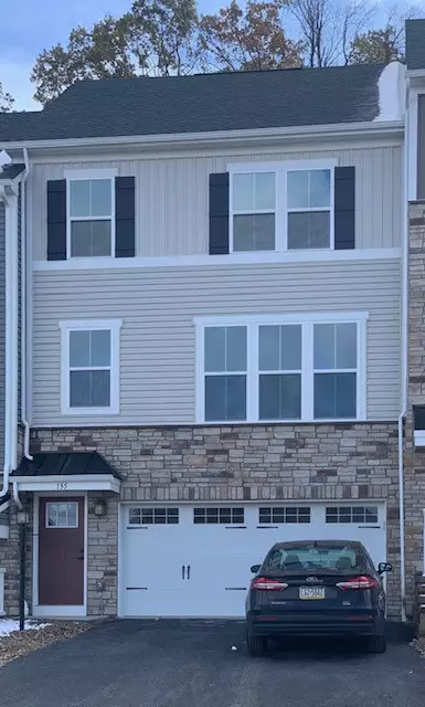 135 Moyer Hill Drive, Cranberry Twp, PA 16066