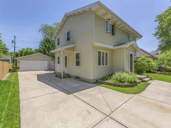 Monona, WI 53716,4906 Rothman Pl