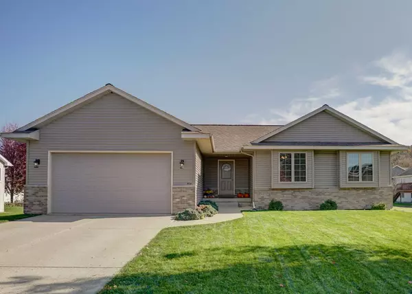 436 Drumlin Hill, Deerfield, WI 53531