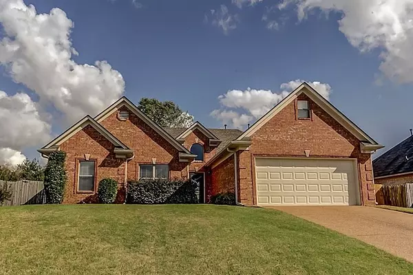 55 STRAWBERRY FIELD CV, Oakland, TN 38060