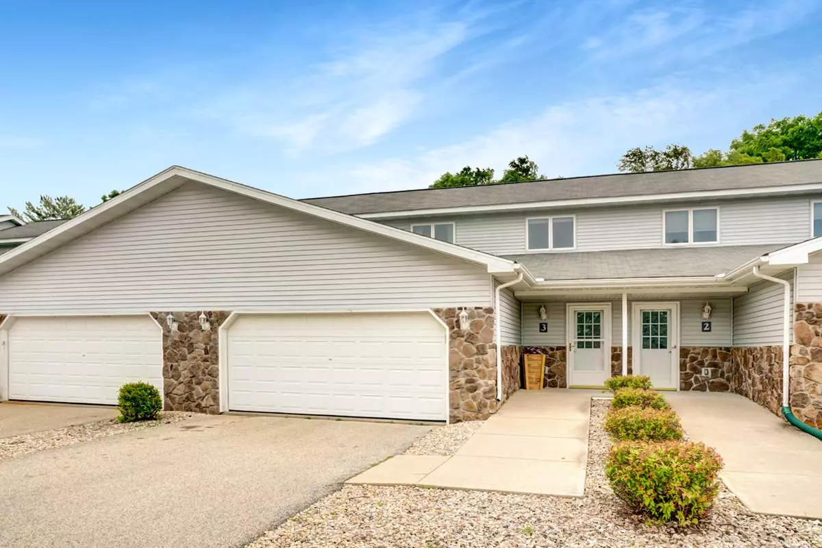 Cambridge, WI 53523,N4237 Alpine Village Ln #3