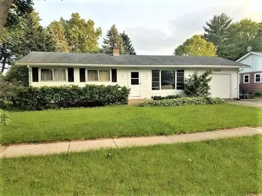 6219 Lakeview Blvd, Middleton, WI 53562