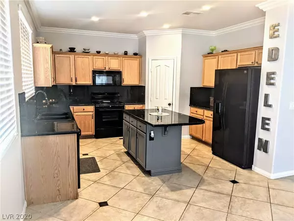 Henderson, NV 89012,99 Parker Ranch Drive