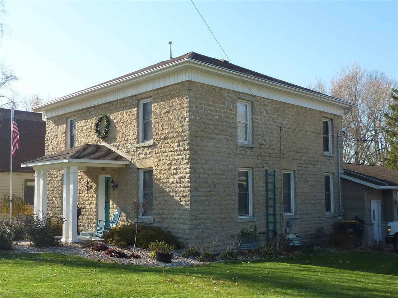 Waupun, WI 53963-1555,244 Fond du lac St