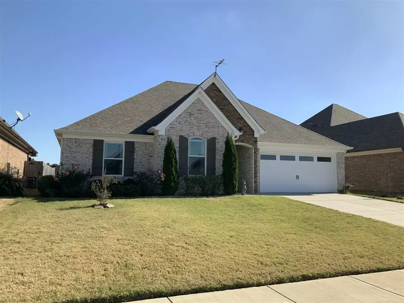 175 CHOCTAW DR, Oakland, TN 38060