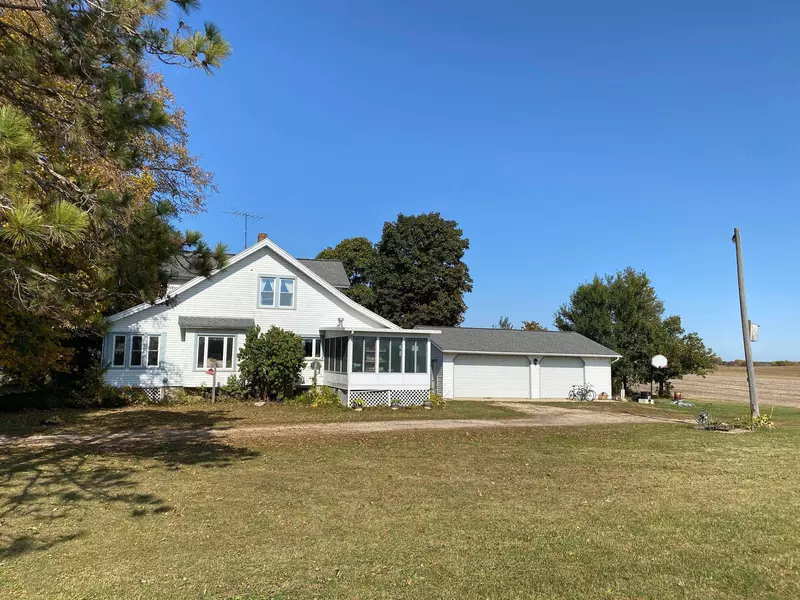 N5944 Harvey Rd, Aztalan, WI 53551