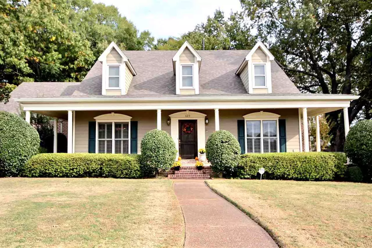 Collierville, TN 38017,420 BRADFORD TRAIL CV