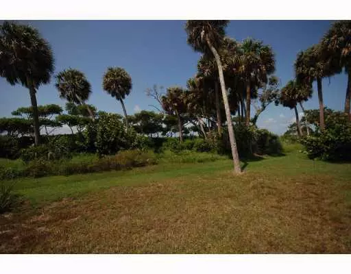 Jensen Beach, FL 34957,8 Pelican Pointe DR