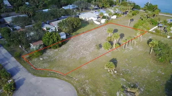 Jensen Beach, FL 34957,000 Walton Landing CT