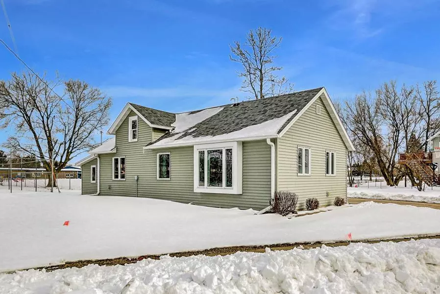 1300 E South St, Stoughton, WI 53589