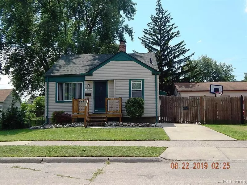 1773 WARWICK Avenue, Lincoln Park, MI 48146 1448