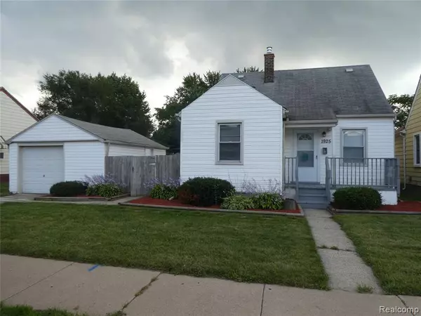 1925 CICOTTE Avenue, Lincoln Park, MI 48146 1364