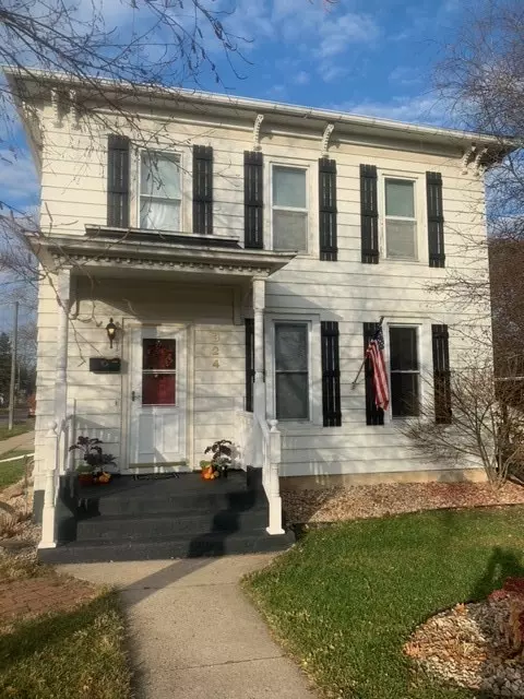 324 S Madison St, Stoughton, WI 53589