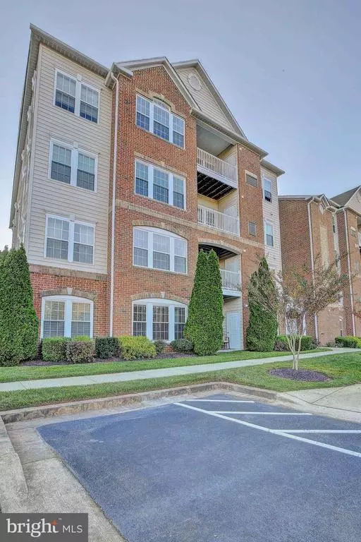 Odenton, MD 21113,2607 CLARION CT #402