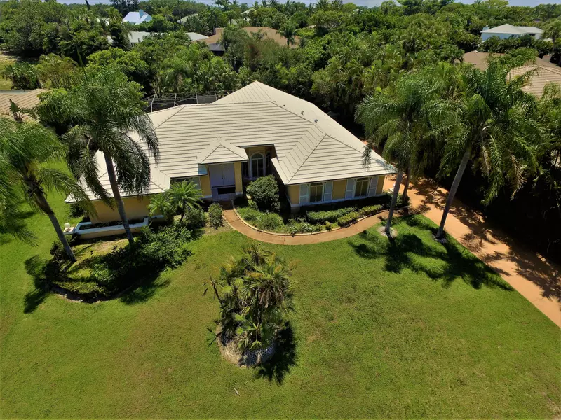 11952 SE Tiffany WAY, Tequesta, FL 33469