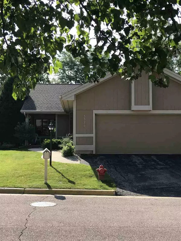 3325 Valley Creek Cir, Middleton, WI 53562