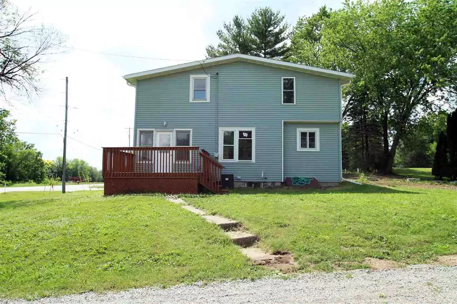 W4076 HWY 18, Helenville, WI 53137-9716