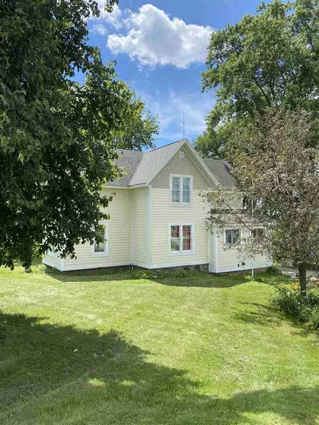 N4259 County Road D, Helenville, WI 53137