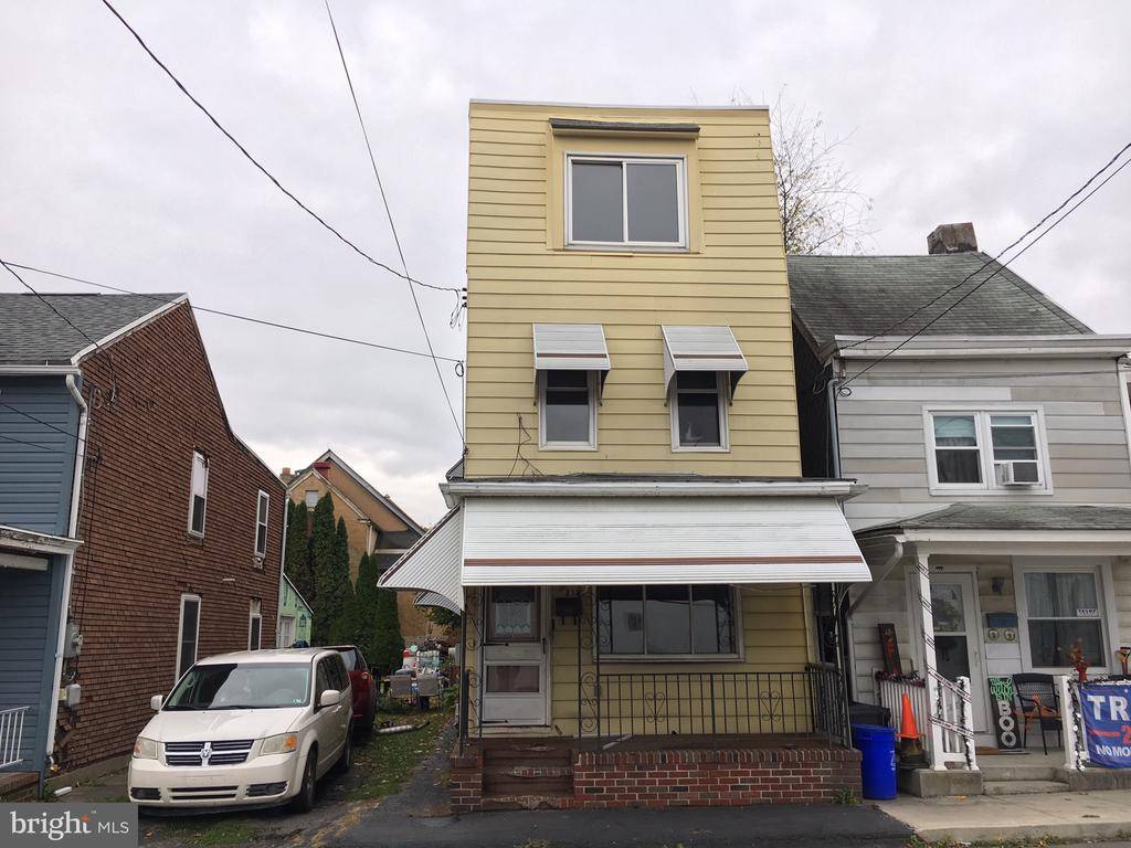 Saint Clair, PA 17970,232 N NICHOLAS ST