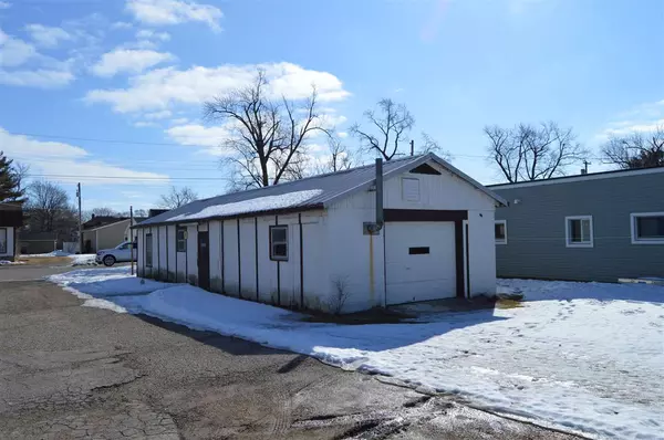 Pardeeville, WI 53954,107 2nd St