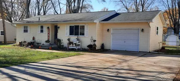 1384 Andrew, Saginaw, MI 48638