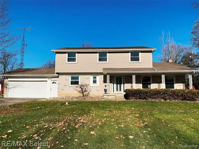 4371 E COOK RD, Grand Blanc Twp, MI 48439