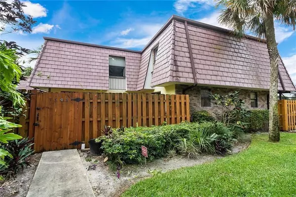 7635 Courtyard Run W, Boca Raton, FL 33433