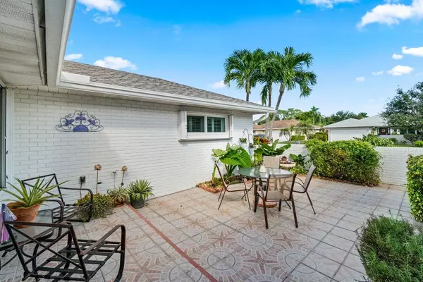 Boynton Beach, FL 33436,10919 S Greentrail DR