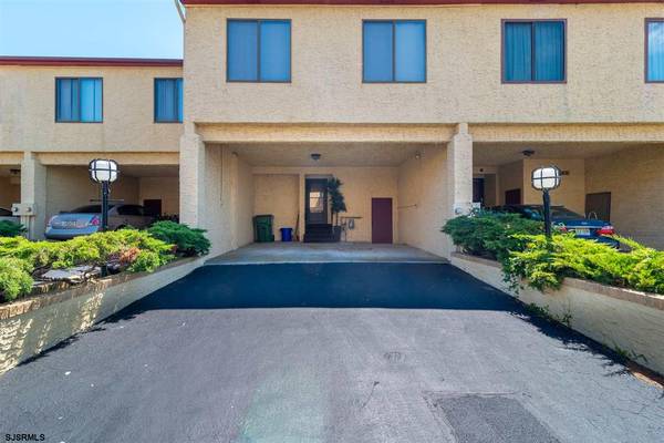 3 Empire Drive #3, Egg Harbor Township, NJ 08215