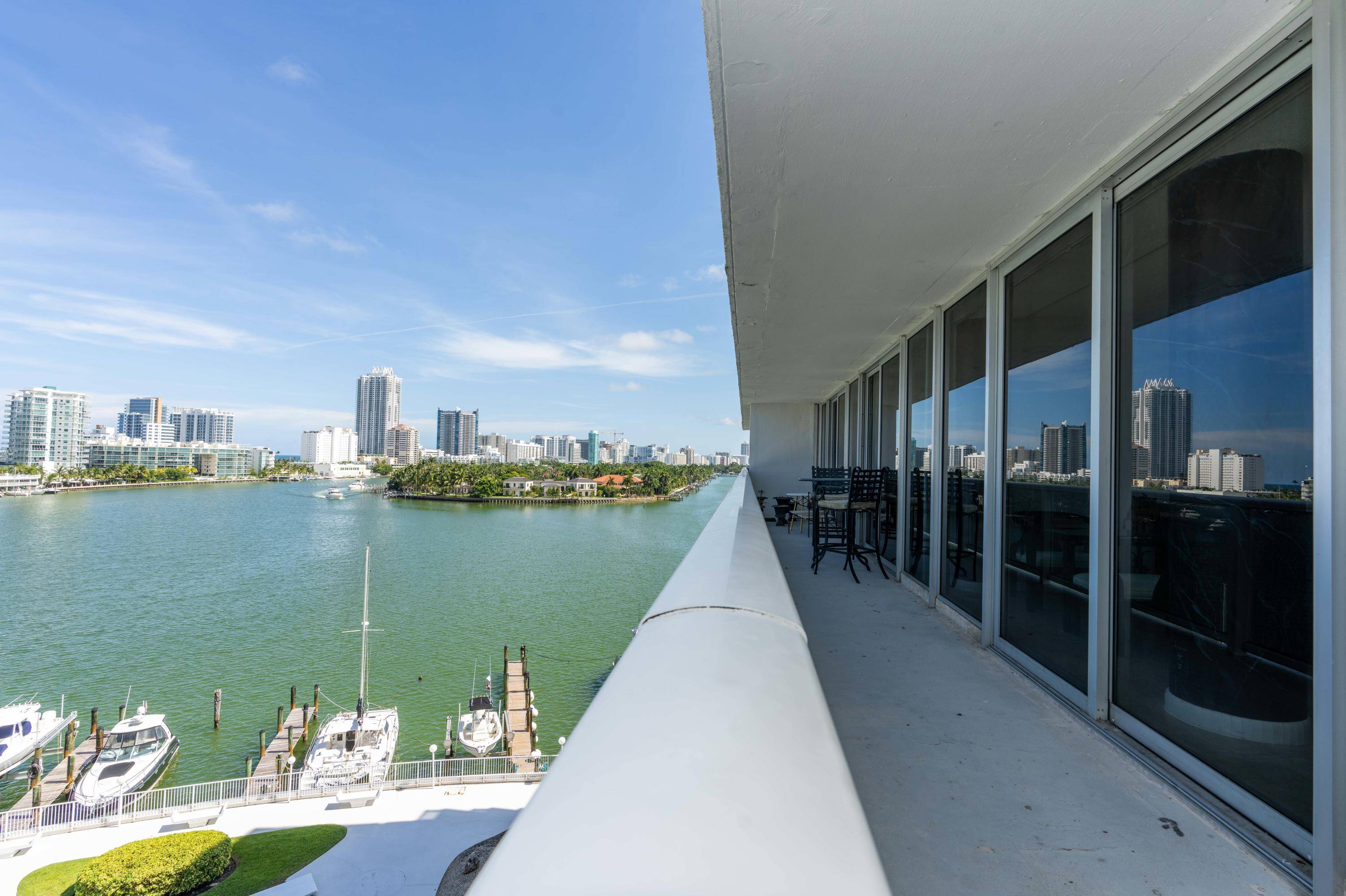 Miami Beach, FL 33141,900 Bay DR 624