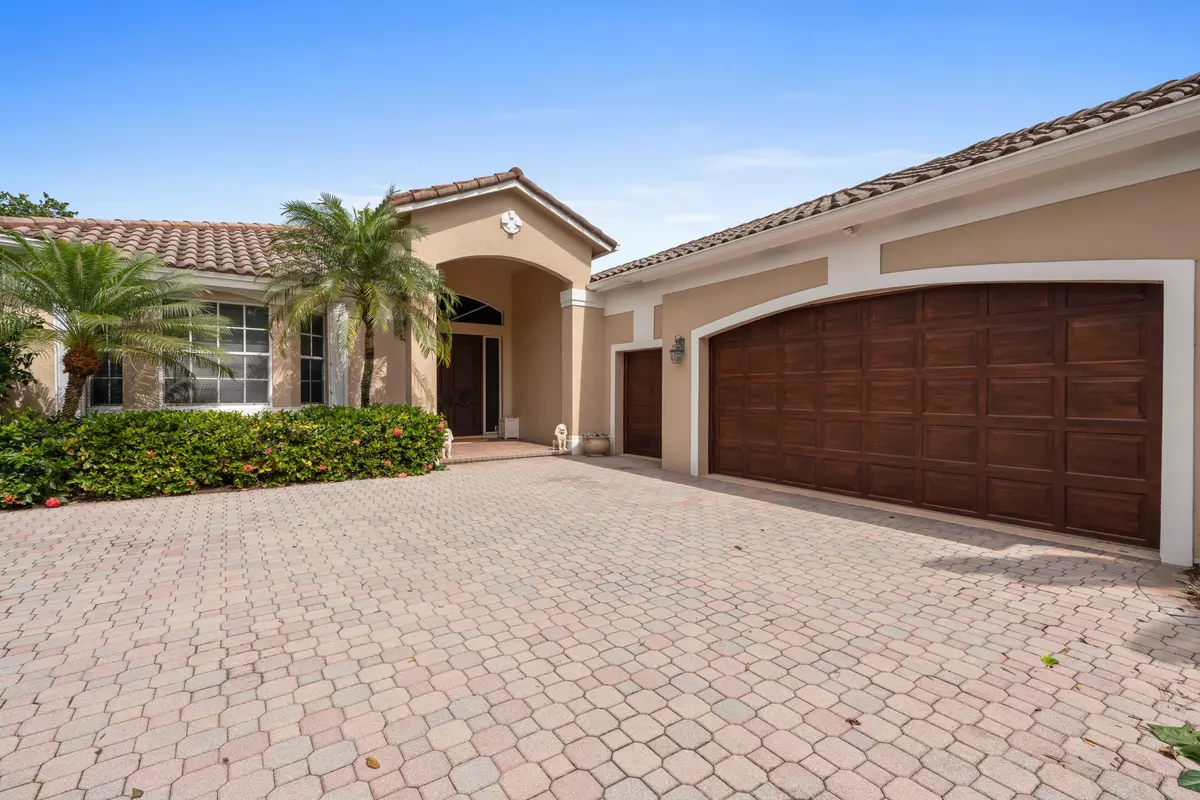 Jupiter, FL 33458,111 W Village WAY