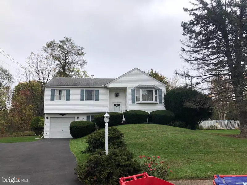 259 CLEARFIELD CIR, Warminster, PA 18974