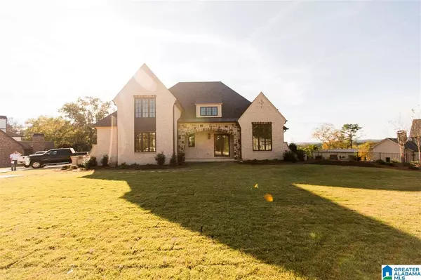 3575 ALTADENA PARK LN, Vestavia Hills, AL 35243