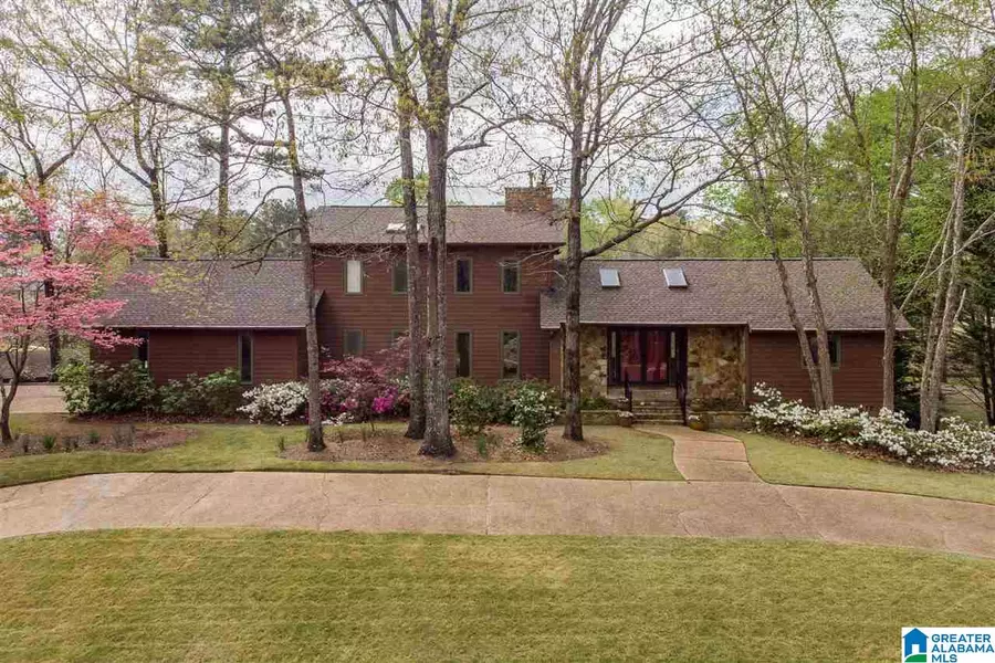 453 ST ANNES DR, Birmingham, AL 35244