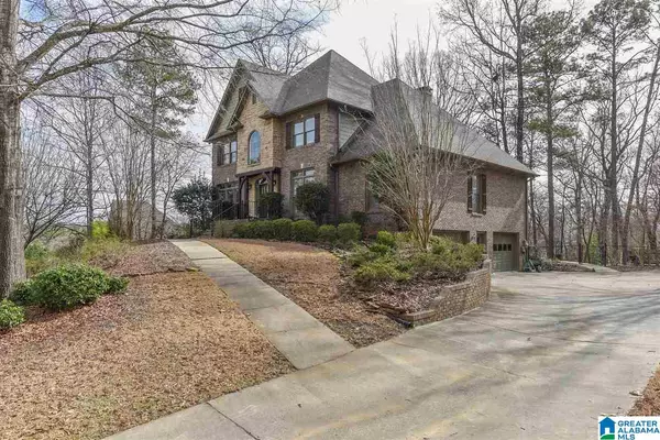 340 TURNBERRY RD, Hoover, AL 35244