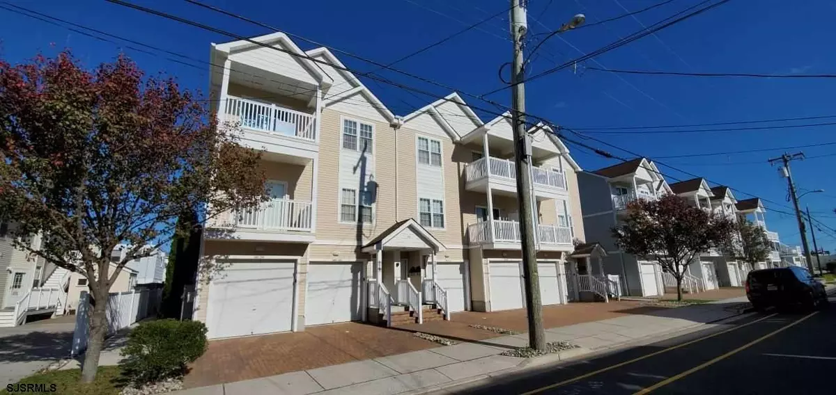 Wildwood, NJ 08260,307 E Poplar Ave #101