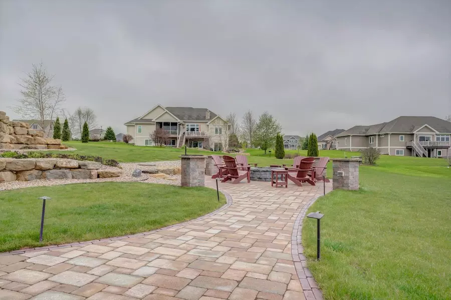 3119 Vanessa Way, Sun Prairie, WI 53590