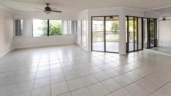 North Palm Beach, FL 33408,1116 Marine Way C2r