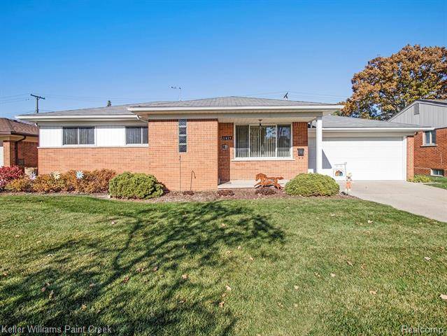 11425 Crown DR, Sterling Heights, MI 48314