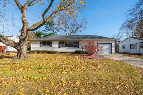 4902 Wallace Ave, Monona, WI 53716