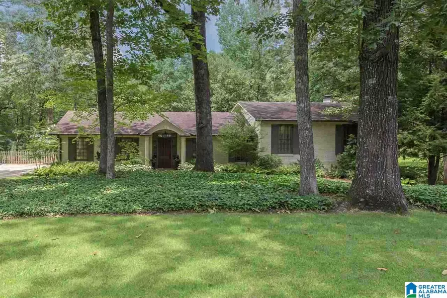 2624 MILLWOOD RD, Vestavia Hills, AL 35243