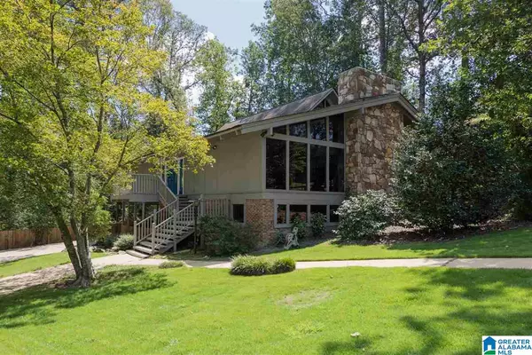 4400 BRIARGLEN DR, Mountain Brook, AL 35243