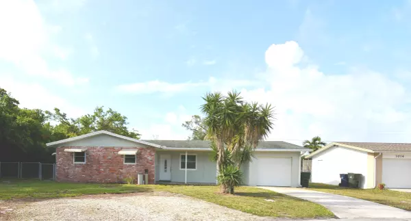 Stuart, FL 34996,1016 SE 16th CT